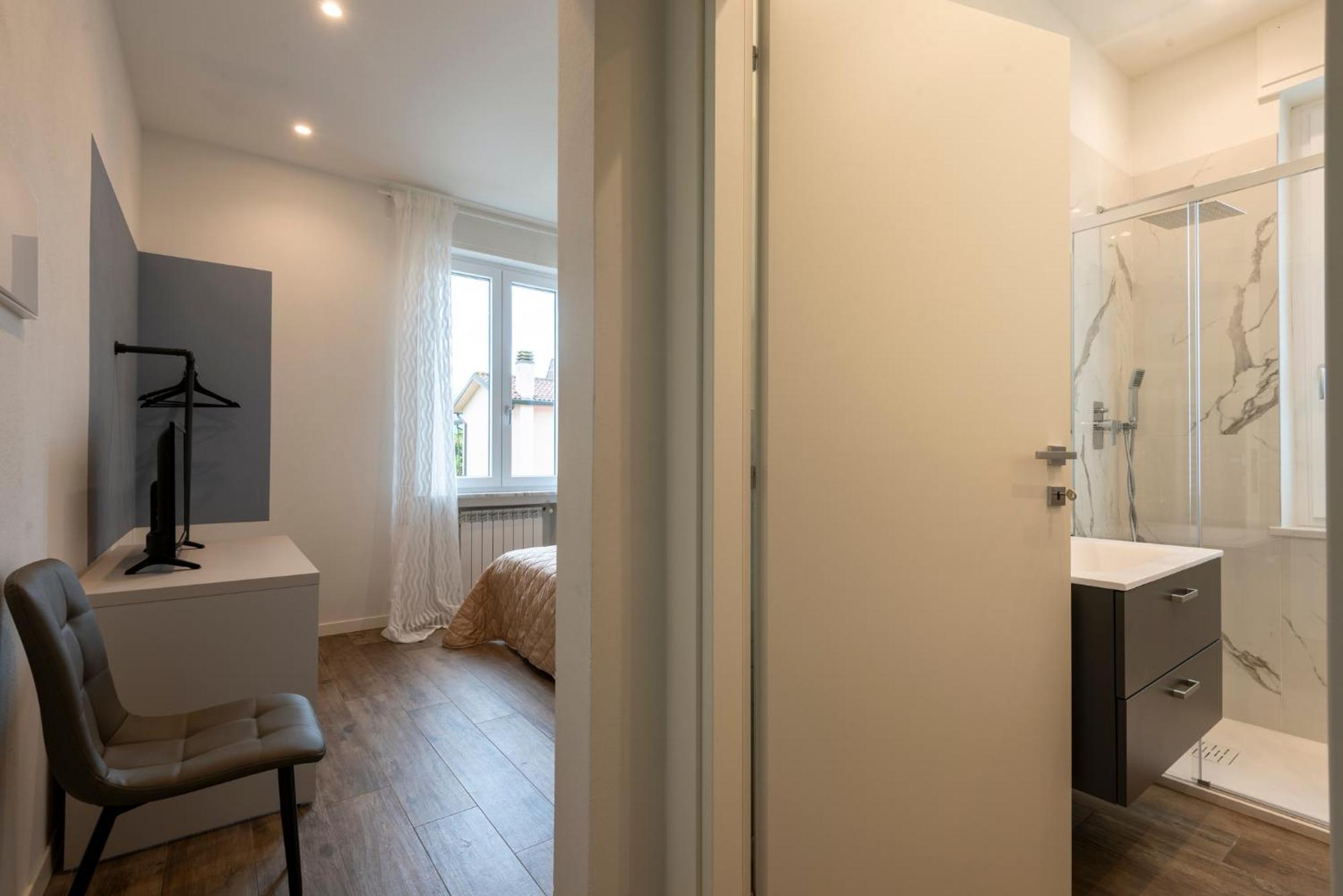Iarsera Rooms And Apartment Lucca Exteriör bild